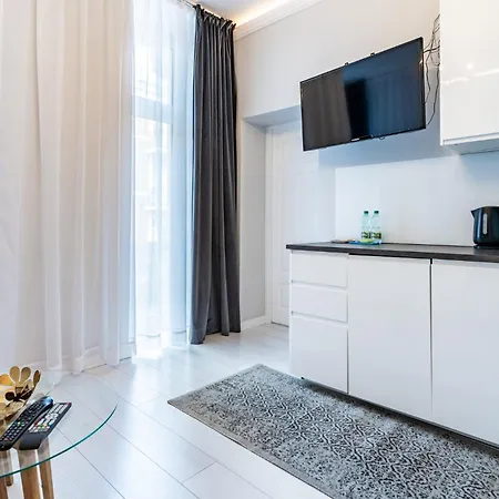 Slowackiego Glamour By Bookinghost *