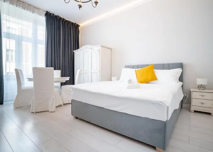 Slowackiego Glamour By Bookinghost * קטוביץ